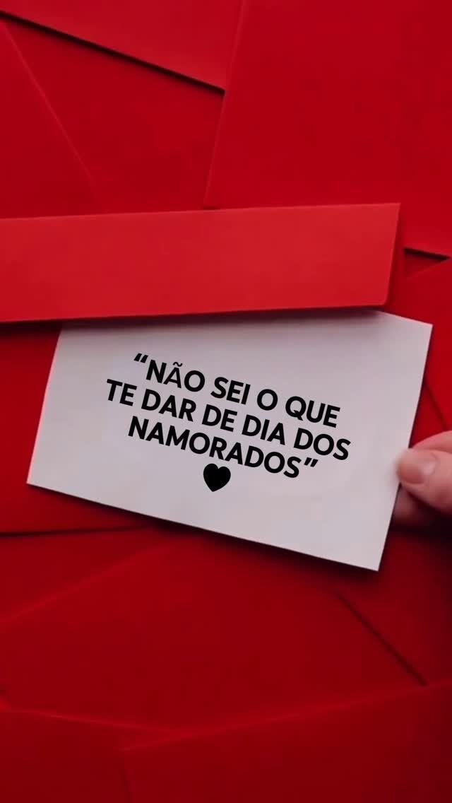 Instagram post from arianysantosbeauty. This post is in position 3.